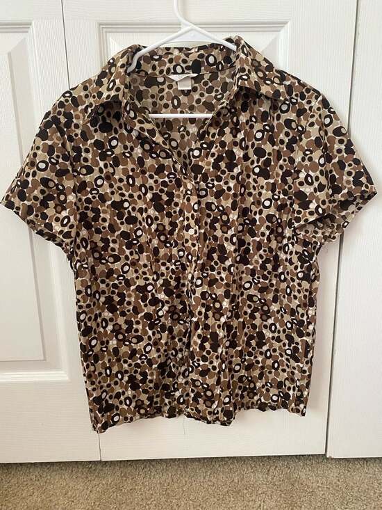 Christopher & Banks Brown Geometric Bubble Print Short Sleeve Button Down Blouse - Picture 2 of 11